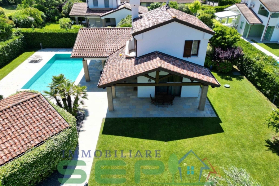 isola di albarella casa in vendita agenzia immobiliare sep villa con piscina